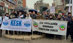 Madenci Anıtı'nda toplandılar: Geçinemiyoruz!