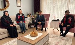 Şehit annelerine anlamlı ziyaret