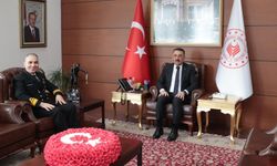 Karadeniz Bölge Komutanı Tuğamiral Korkut, Vali Hacıbektaşoğlu’nu ziyaret etti