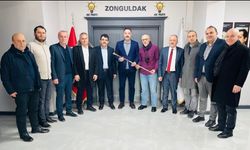 Eski yöneticilerden AK Parti Zonguldak İl Başkanlığı’na ziyaret