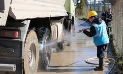 Firma yetkilileri Posbıyık'ı ziyaret etti, çamur sorunu çözüldü...