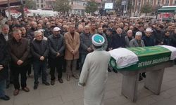 İzzet Kapucubaş son yolculuğuna uğurlandı