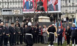 Zonguldak'ta Şehitler Anıtı önünde anma töreni düzenlendi