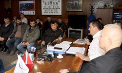 Üzülmezli madencilerden sendikaya ziyaret