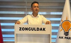 "Siyasi görüşü nedeniyle işten çıkarıldığını savundu"