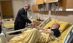 Milletvekili Bozkurt’tan bayramda hastalara moral ziyareti