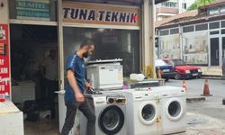 Beyaz eşya servisinin deposunda yangın