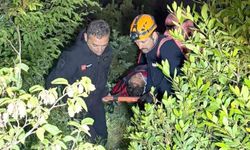 Kayalıklardan düşen amatör balıkçı zorlu bir operasyonla kurtarıldı
