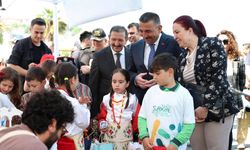 Çevre Haftası etkinlikleri sahilde renkli görüntülere sahne oldu