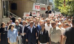 Baba ocağından ayrıldılar: Yeni Parti'ye geçtiler
