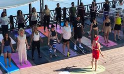 Gülüç'te "Yoga ve Kürek" etkinliği yoğun ilgi gördü