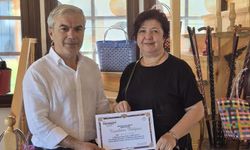 Özcan Özmekik, Baston ustalarına teşekkür belgesi verdi
