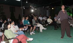 Zonguldaklı Tiyatrocunun Stand-Up gösterisi büyük beğeni topladı