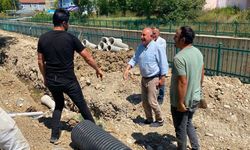 Başkan Vedat Öztürk Kasımlar Sokak'taki altyapı çalışmalarını inceledi