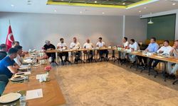 AK Parti İstişare toplantısı düzenlendi