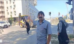 Belediyenin kanalizasyonu patladı, hayatı altüst oldu