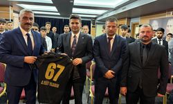 Ülkü Ocakları'ndan Yıldırım'a Madenci Şehitleri Forması
