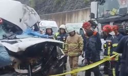 Karabük yolu tüneller mevkiinde kaza: 1 ölü, 8 yaralı