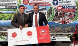 Çaycuma’da üreticilere 200 bin marul fidesi ve 120 süt sağım makinesi desteği