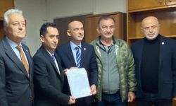Devrim Dural mazbatasını aldı
