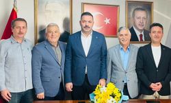 AK Parti Merkez İlçe’de bayrak değişimi