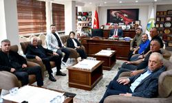 Alaplı Belediye Başkanı Nuri Tekin ve 9 meclis üyesi CHP'den istifa etti
