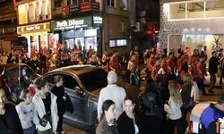 Cumhuriyetin ilk kenti Zonguldak, yağmura rağmen bayramını kutladı!