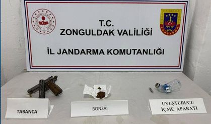Araç içinde uyuşturucu madde yakalandı