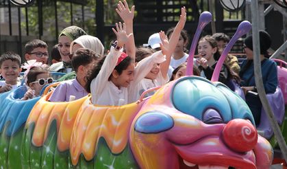 Lunapark kapılarını açtı: Çocuklar gönüllerince eğlendi