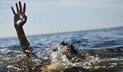 Dalgalara kapılan adam ölümden döndü