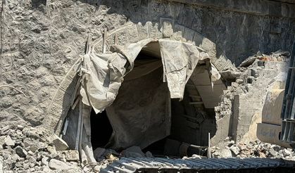 Yıkılan Vakıf binasında gizli tarih ortaya çıktı