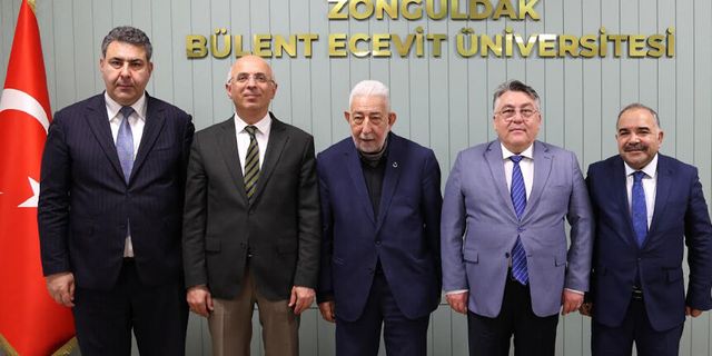 Eski Diyanet İşleri Başkanlarından, Rektör Özölçer'e ziyaret