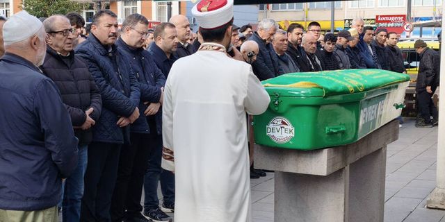 Kalaycı ustası Macit Çekeneci, son yolculuğuna uğurlandı