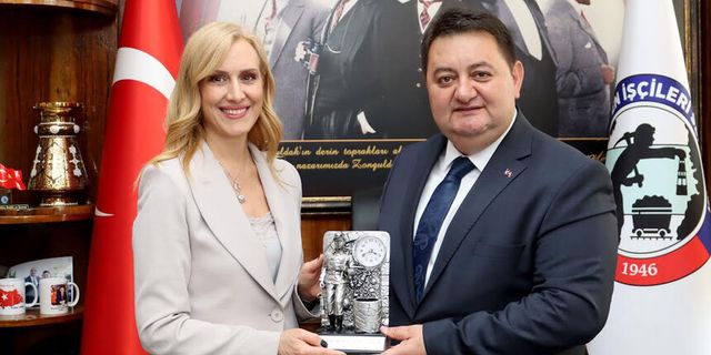 Prof. Dr. Sayan’dan GMİS’e ziyaret