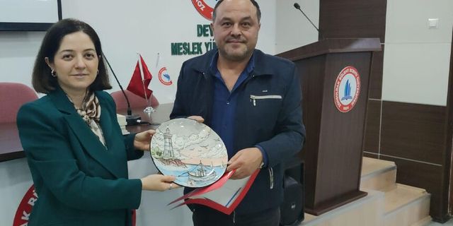 İbrahim Tığ, Devrek Meslek Yüksek Okulu öğrencileriyle buluştu