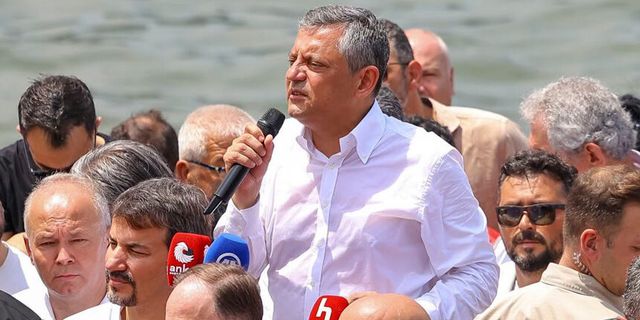 "Siyasette marifet gemiyi limana çekmek değil, iktidara götürmektir"