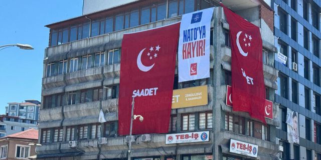 Saadet Partisi Zonguldak İl Başkanlığı'ndan "NATO'ya hayır" pankartı