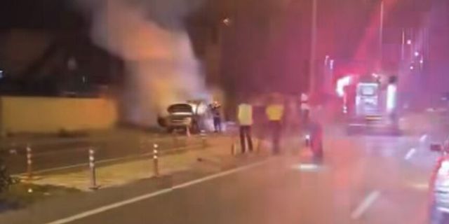 Ereğli-Gülüç yolunda otomobil alevlere teslim oldu
