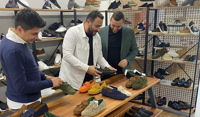 Zonguldaklı iş insanı, New Onix mağazasının açılışını yaptı