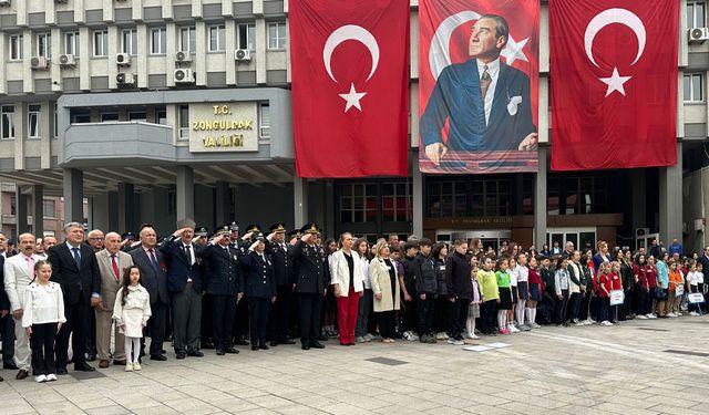 Zonguldak'ta, 23 Nisan Çocuk Bayramı törenle kutlandı...