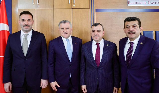 AK heyetten, Spor Bakanı Bak'a ziyaret