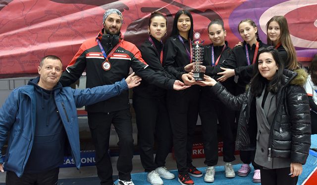 Zonguldaklı gençler Erzurum’da şampiyon oldu