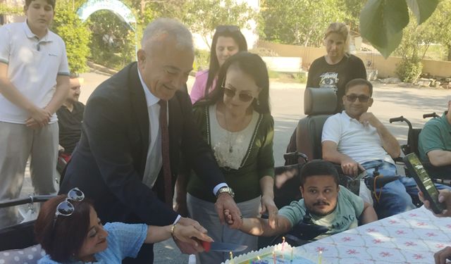 Engellilerden Sesli’ye “Başkanlık” duası
