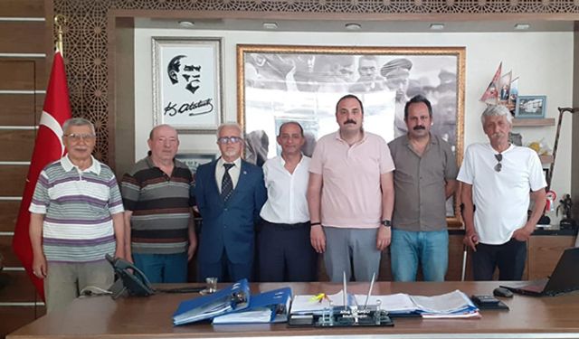 Ecevit sevdalıları Anıt istedi
