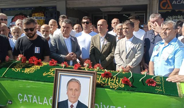 Adnan Akgün, gözyaşları arasında son yolculuğuna uğurlandı