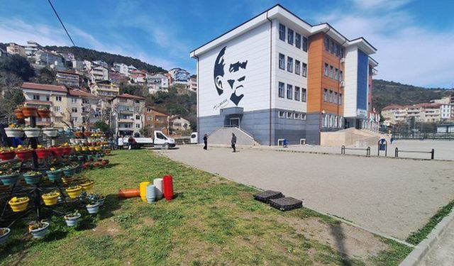 Merih Şuğle Ortaokulu’nun Erasmus projesi kabul edildi