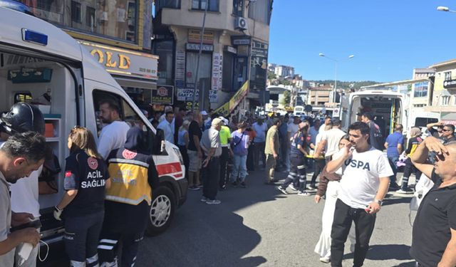 Ereğli’de motosiklet yayaya çarptı: 2 yaralı