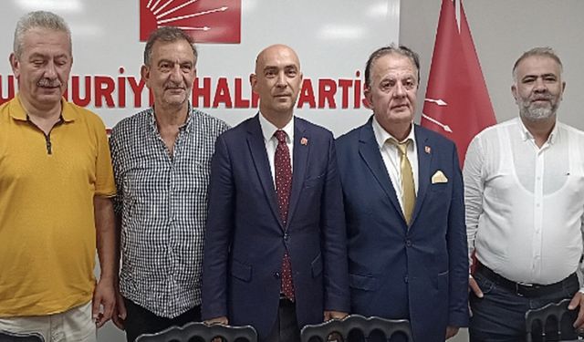 Devrim Dural, 4 adayla mesaj verdi: Halkın gündemi yoksulluk, fakirlik, işsizlik