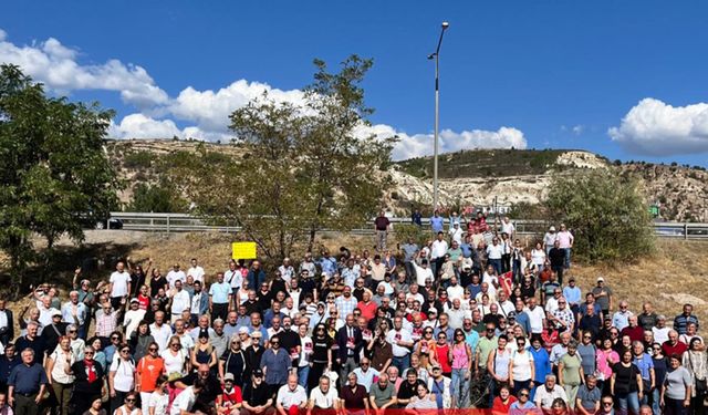 CHP örgütü 20 otobüs, 250 sivil araçla yola çıktı
