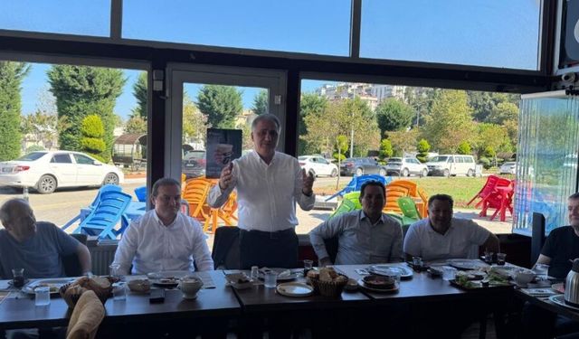 AK Parti'den istişare toplantısı